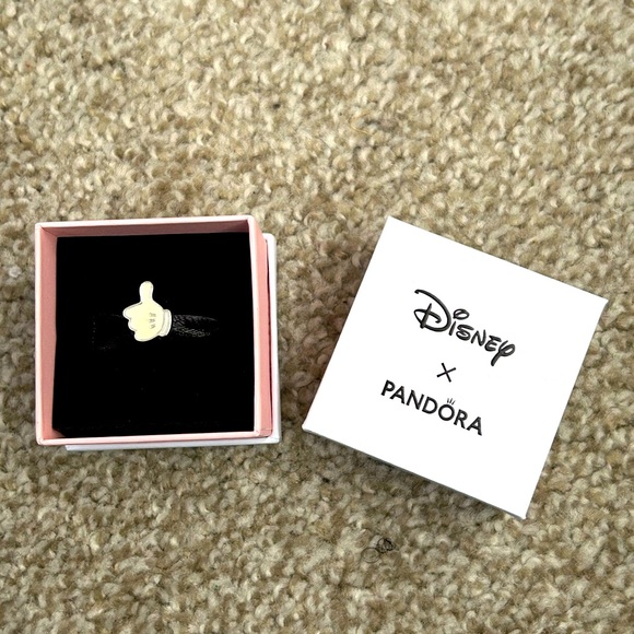 Mickey Glove Pandora Charm - Picture 7 of 8